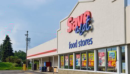 Jade-Helps-Save-A-Lot-1